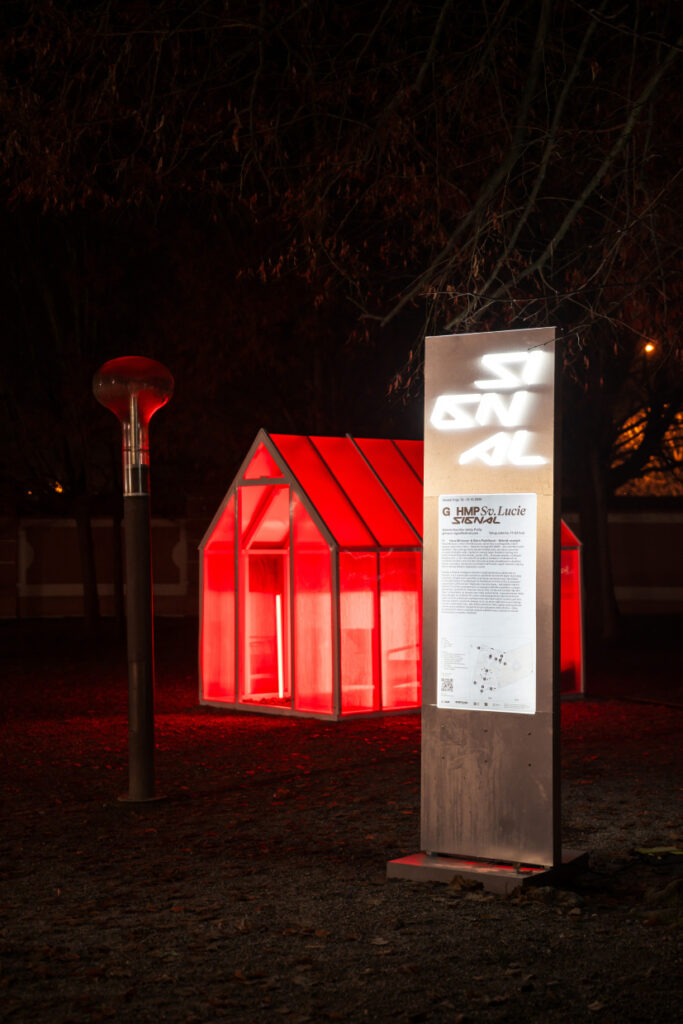 Zámek Troja září sedmi světelnými instalacemi. GHMP a Signal Festival zvou na Sv. Lucii se vstupem zdarma