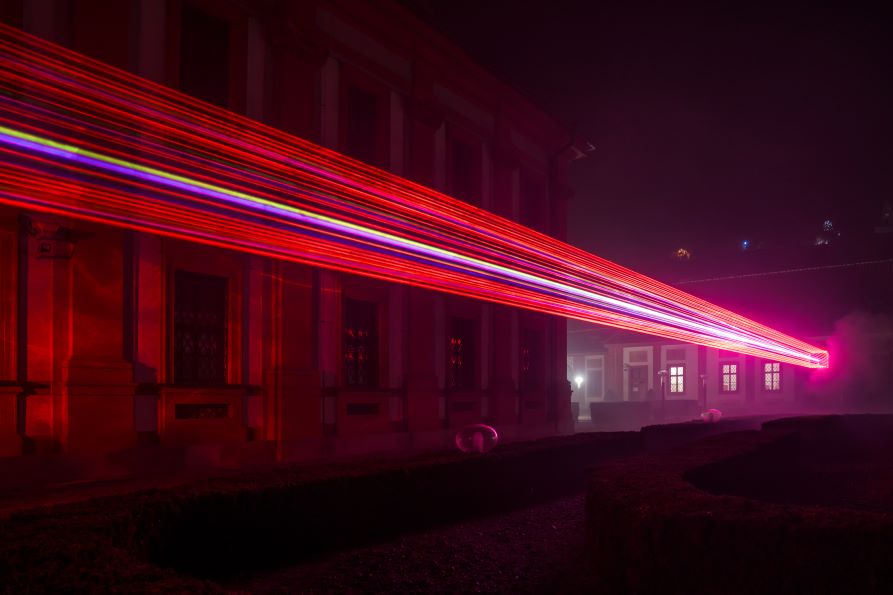Zámek Troja září sedmi světelnými instalacemi. GHMP a Signal Festival zvou na Sv. Lucii se vstupem zdarma