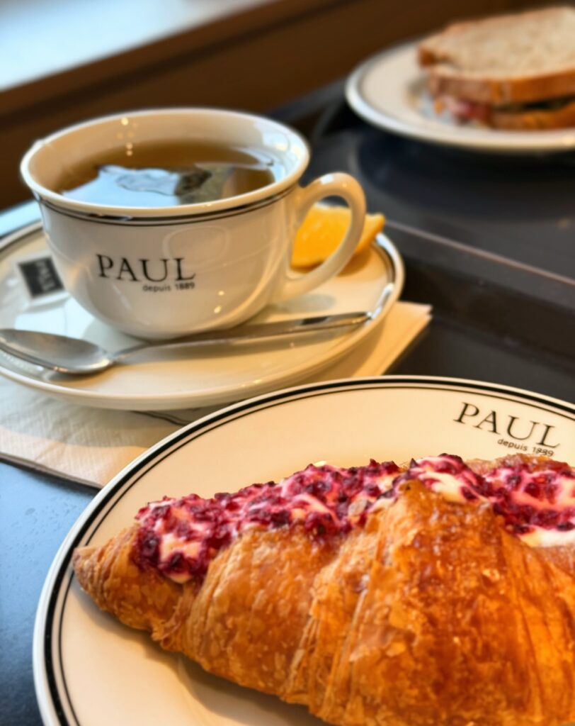 Francouzská pekárna PAUL otevřela novou pobočku na Masarykově nádraží