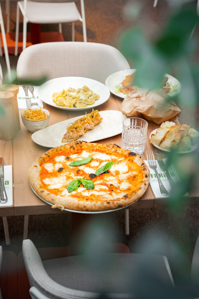 Polední menu ve Farině: Oběd v centru Prahy, který potěší chuť i peněženku