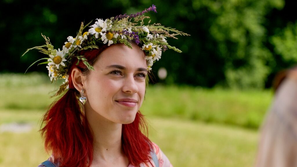 Anna Dvořáková jako Simona Novotná ve filmu Máma a Táta jsou Boží.