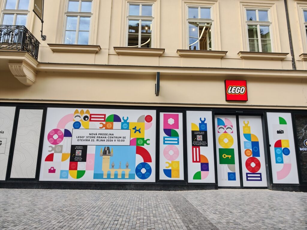LEGO otevírá nový obchod na pražských Příkopech. Centrum Prahy čeká svět plný fantazie, ikonických staveb a zlatého klíče